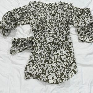 Acacia wrap dress s worn once huahine